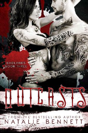 [Badlands 03] • Outcasts (Badlands Book 3)